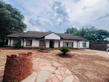 Renovator's Dream on 1 acre in Mount Pleasant