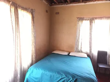 6 Bedroom House