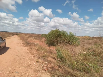 Commercial & Industrial Land