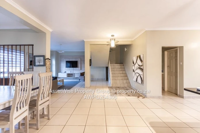 Avondale West: Cozy 4-Bed Townhouse 