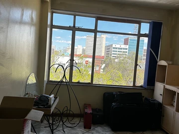 3 Bedroom Flat & Apartment