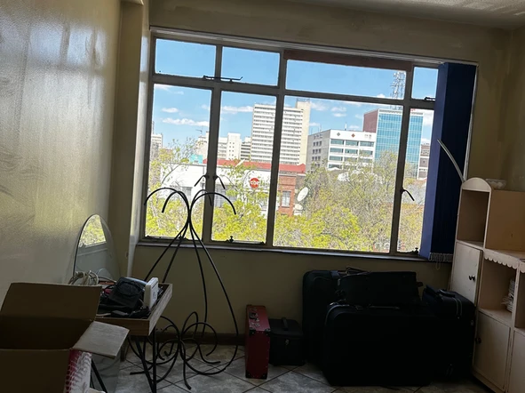 3 Bedroom Flat & Apartment