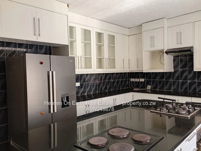 Modern Double storey house to rent 
