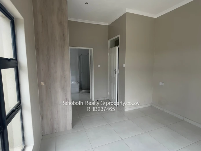 3 Bedroom For Rent in Madokero