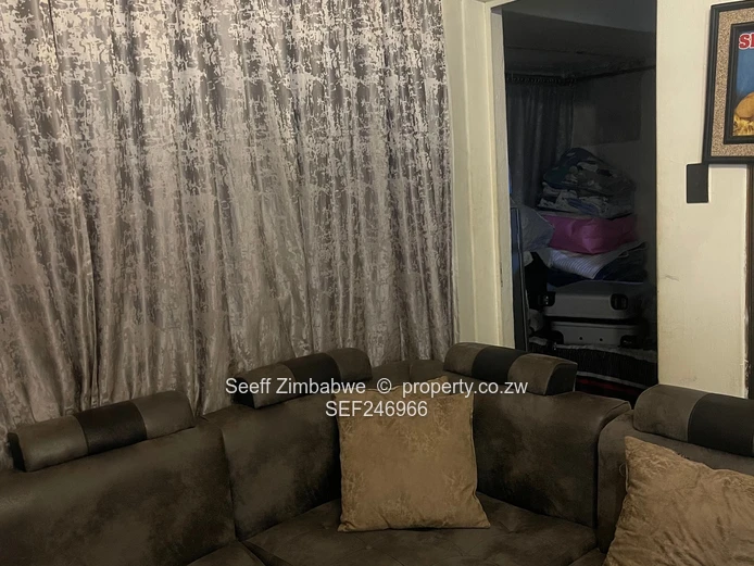 Flat For Sale In The Avenues