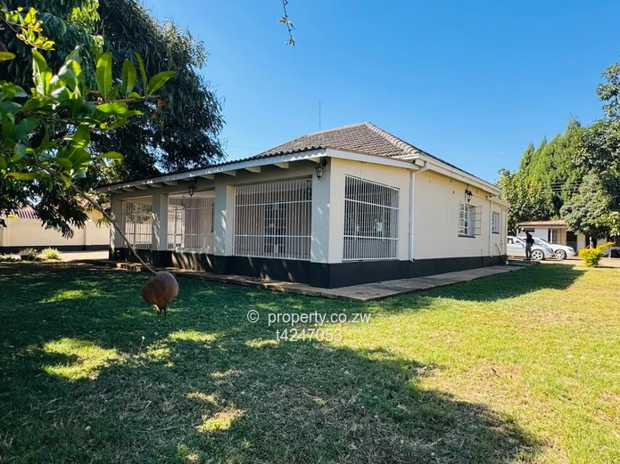 Eastlea house for Rent as offices 