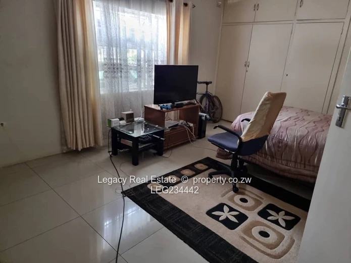 Sunridge – Immaculate 3-Bedroom Home to Let