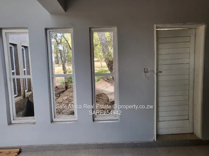 Lake Chivero. Escape to your own serene lake view holiday home $70k