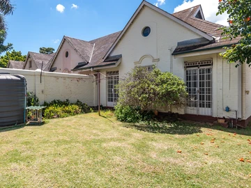 3 Bedroom Garden Flat