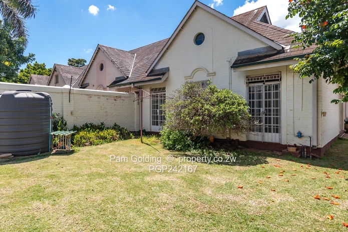 Garden Flat For Rent In Avondale 