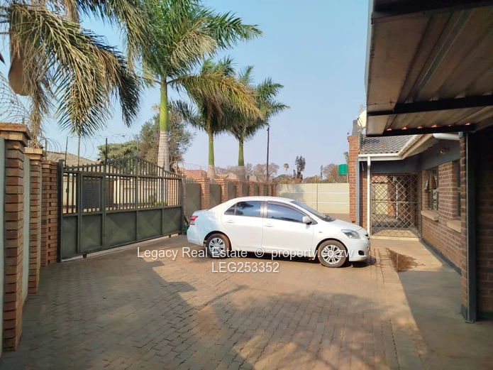 Exceptionally Finished and Palm-lined 4-Bed Bloomingdale Home with Borehole (Sole Mandate)
