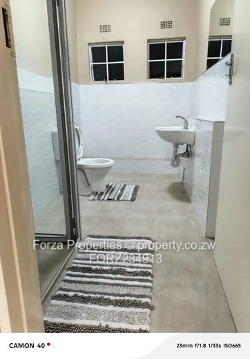 Beautiful 3-Bedroomed Flat Fully Furnised