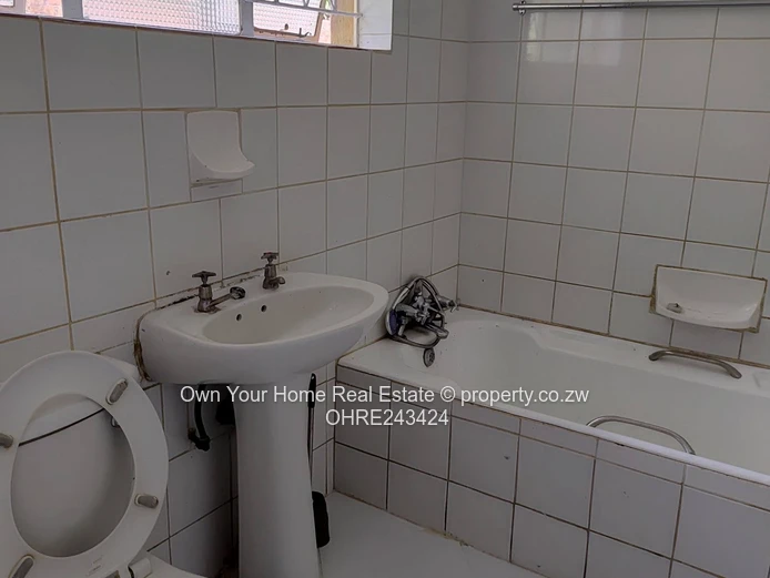 Highlands wing to let 