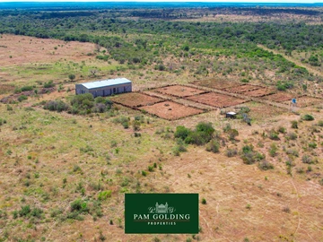 Farm & Agricultural Land