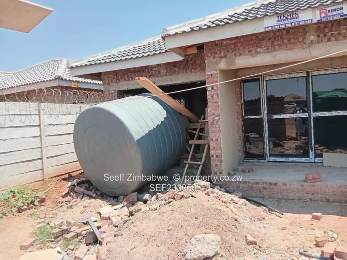 4 Bed Shell House For sale-Glaudina