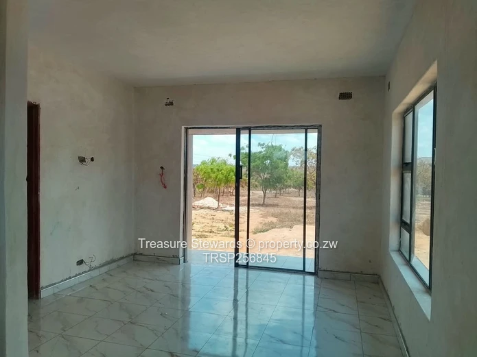 3-Bed Cottage w/ Verandah, Water Tank & En-Suite - Sunway City (Sole Mandate)