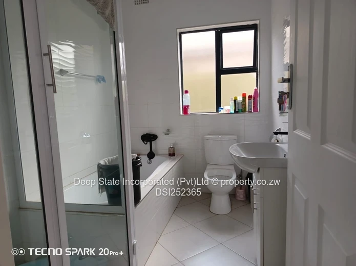 Aspindale park house for sale  (Sole Mandate)