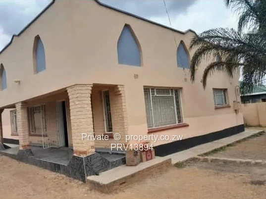 Karoi house for sale in Westview suburbs (negotiable) (Sole Mandate)