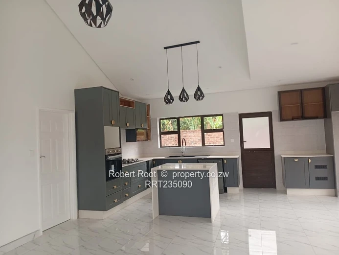 3 Bed Cluster apartment For Rent