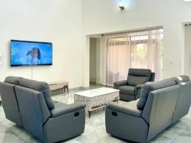 Stunning newly built 4 bedroom townhouse 