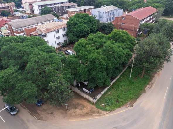 Commercial & Industrial Land