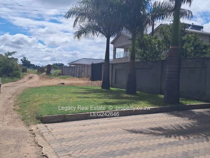 Prime 1705m² Residential Stand for Sale in Strathaven