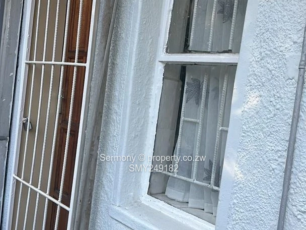 Bachelor flat for rent 