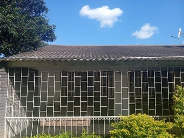 2 Bedroom Garden Flat