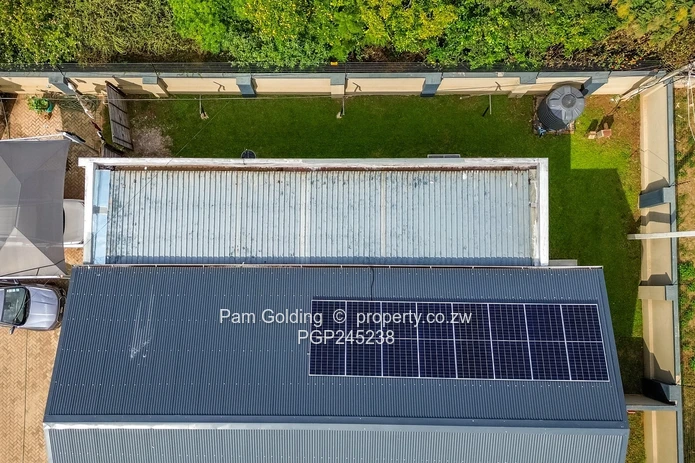 Modern 3 Bedroom Townhouse  (Sole Mandate)