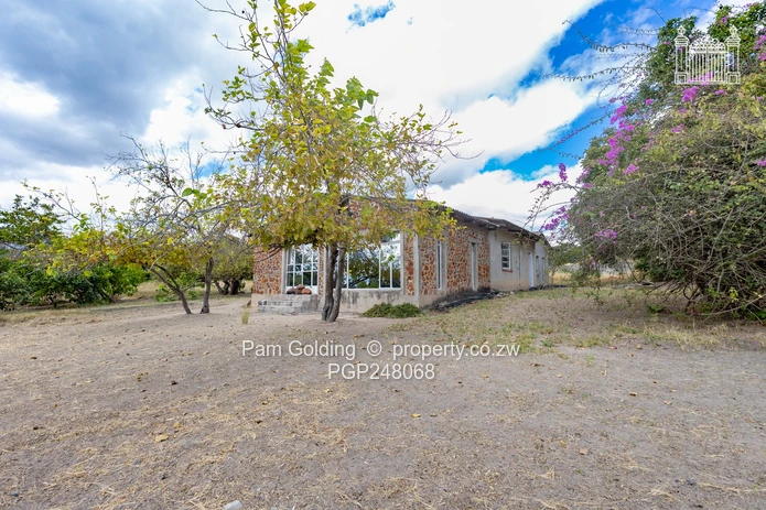 10-Acre Country Estate in Arcturus. (Sole Mandate)