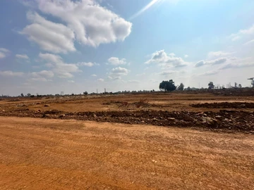 Commercial & Industrial Land