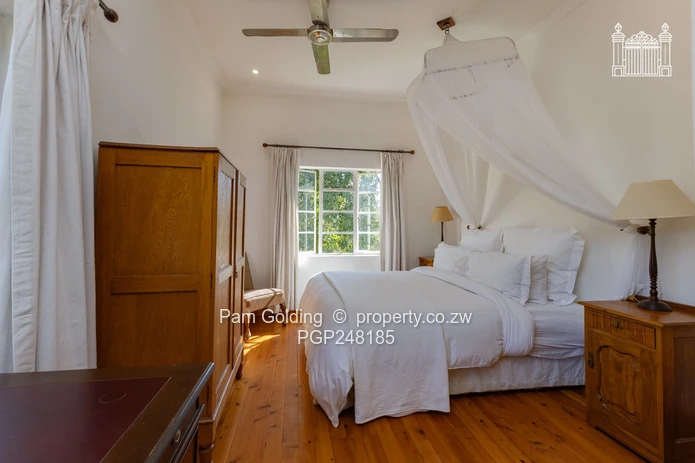 Elegant Family Residence on Orange Grove Drive, Highlands