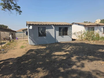 2 Bedroom House