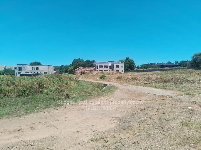 Quinnington Gated Community Stands