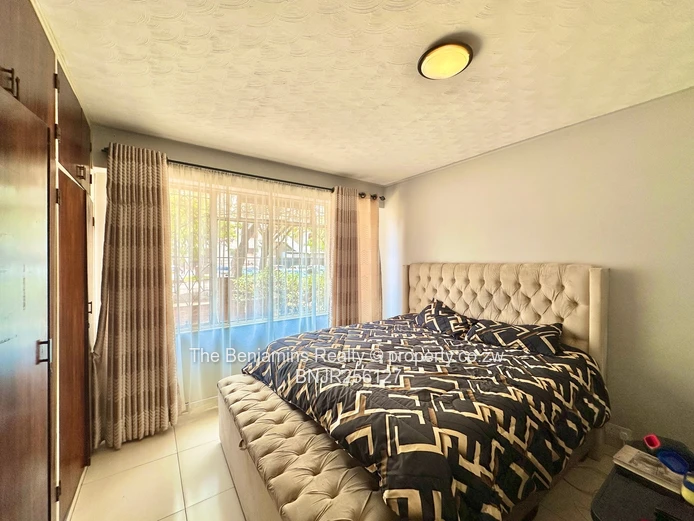 2-Bedroom Ground Floor Flat – The Avenues (Sole Mandate)