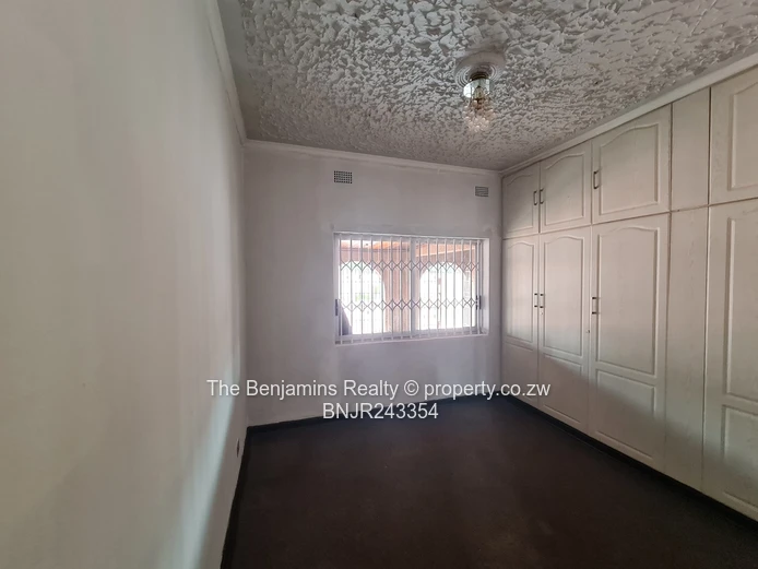 4 Bed House To Let In Belvedere