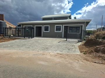 Garden Flat To Let