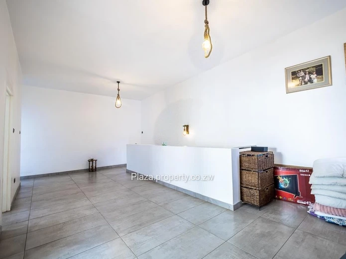 Exclusive 4 Bedroom Villa For Sale In Avondale