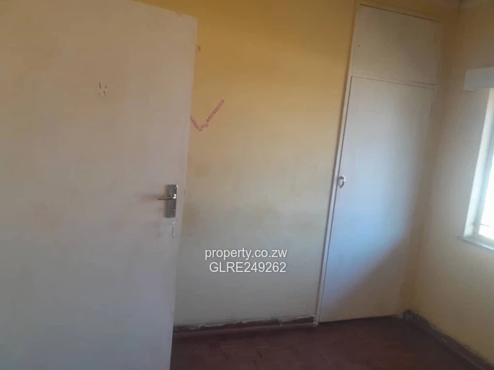 Gated 3-Bed Greendale Home with Verandah & Solar