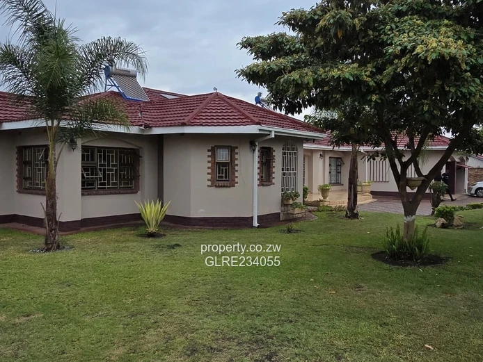 Spacious Milton Park standalone house for Rent 