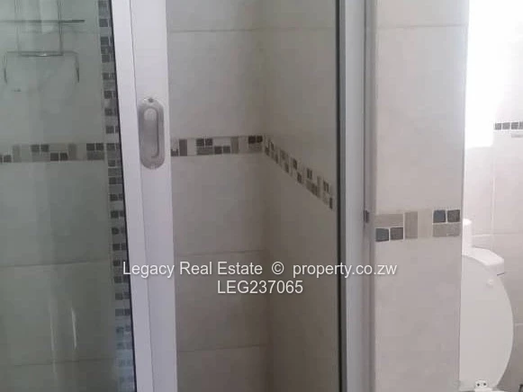 Executive Furnished Garden Flat with Solar & Generator – Avondale