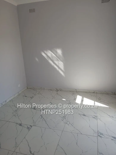 Hatfield 3-Bed Home with Pool, Fireplace & Large Garden