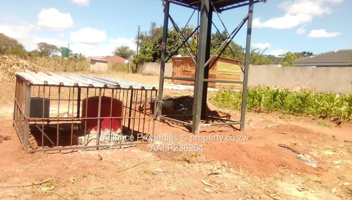 Prime 2000sqm Stand with Prolific Borehole in Charlotte Brook (Deeds)