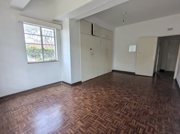 2 Bedroom Garden Flat