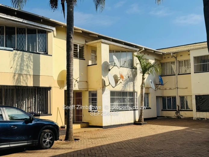 2 Bed Apartment For Sale In Avondale (Sole Mandate)