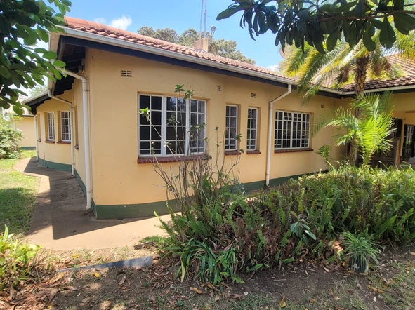5 Bedroom House