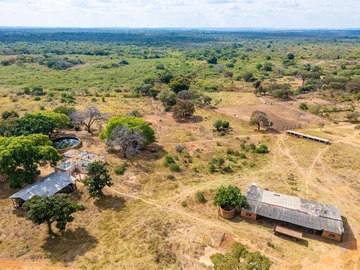Farm & Agricultural Land