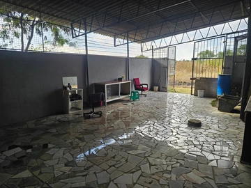 Shop & Retail Property