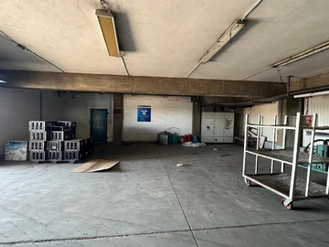 Commercial & Industrial Land