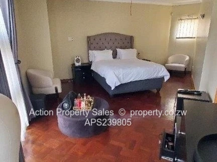 Neat 3 Bed Apartment In Avondale! 